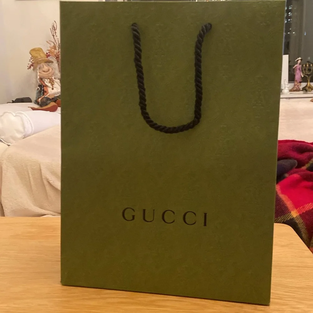 New GUCCI   shopping paper bag   Green 11,7x6,5x2,25